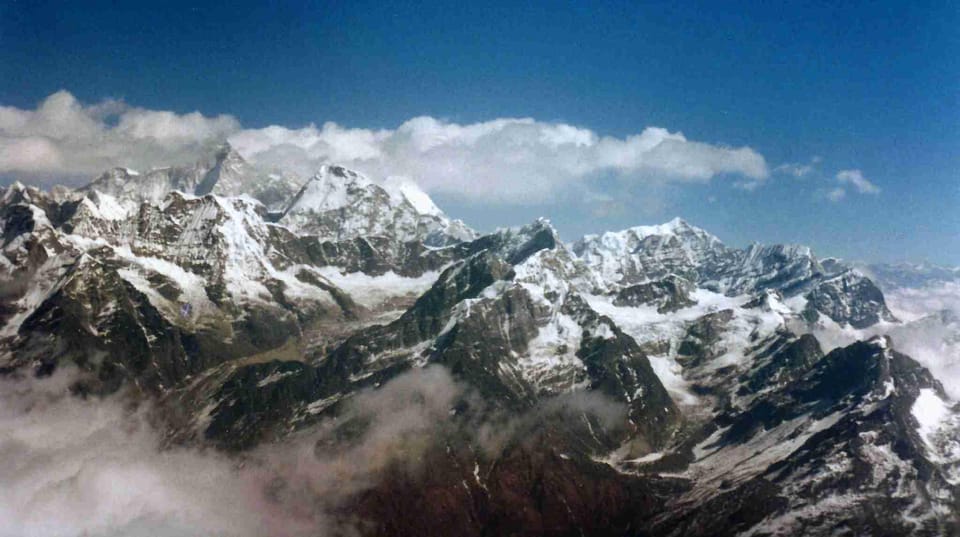 One day Everest Helicopter Tour with Overlanding Tour photo 3