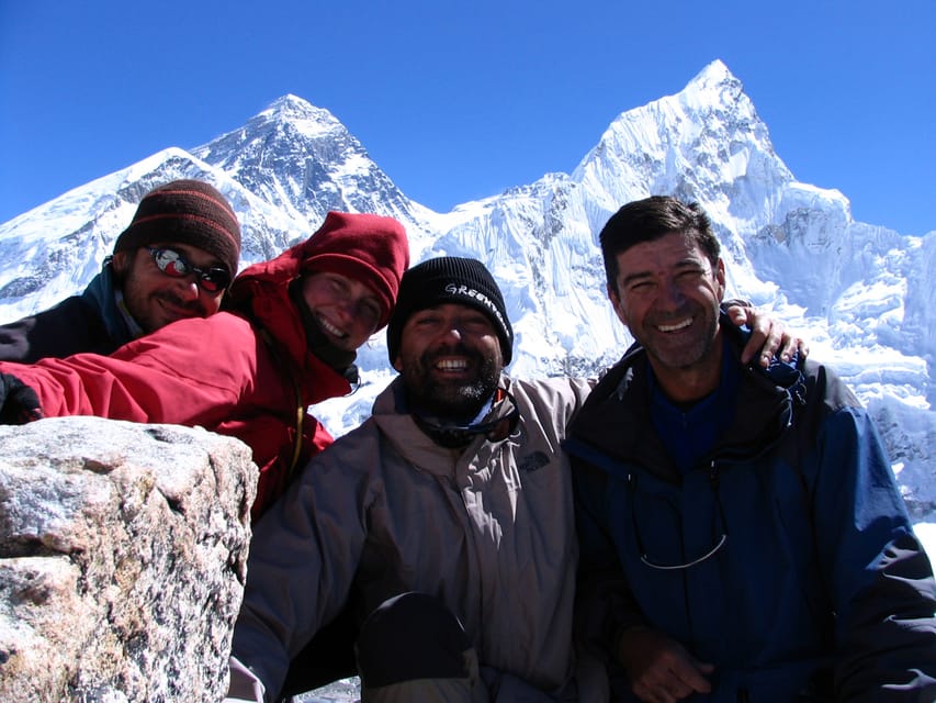 Everest Base Camp Treks 17 days photo 3