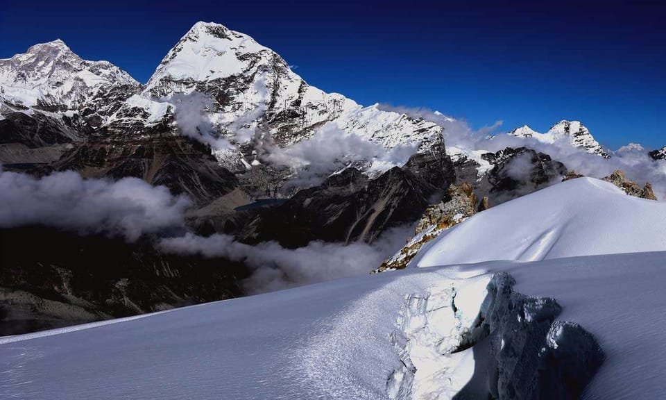 Everest Region: Mera Peak Climbing photo 3