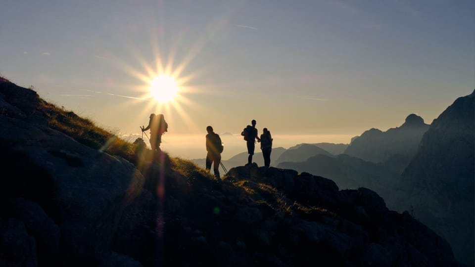 Pokhara: Sarangkot sunrise & Downhill Hike Above Fewa lake photo 2
