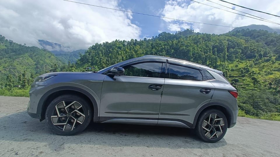 1-Way Private Car Transfer Between Kathmandu & Pokhara photo 4