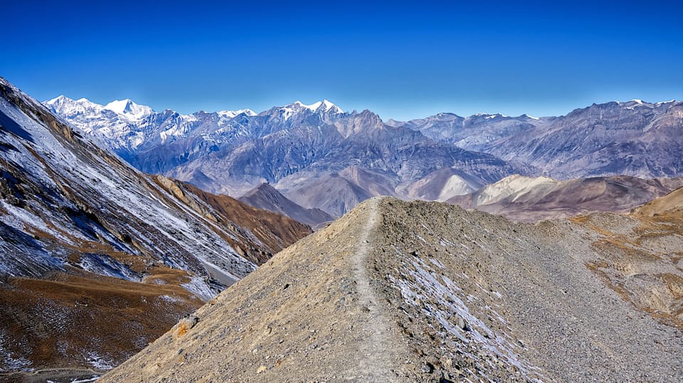 Annapurna Circuit Trek - 12 Days photo 3