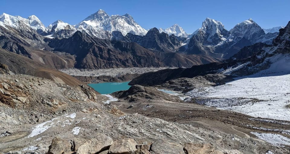 Everest Gokyo Lake Trek - Nepal. photo 4
