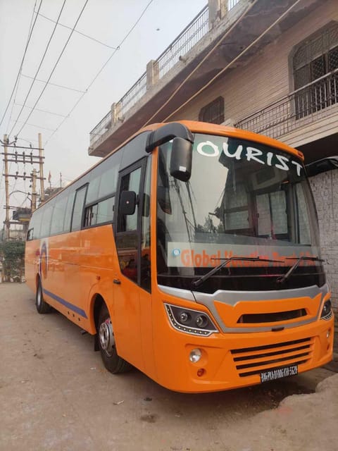 Deluxe Shared Tourist Bus with Lunch Included (KTM-PKR-KTM) photo 4
