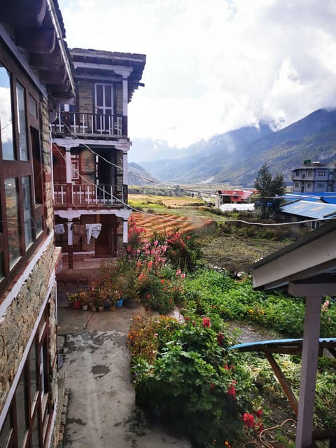 From Kathmandu Budget: 8 Day Private Annapurna Circuit Trek photo 4