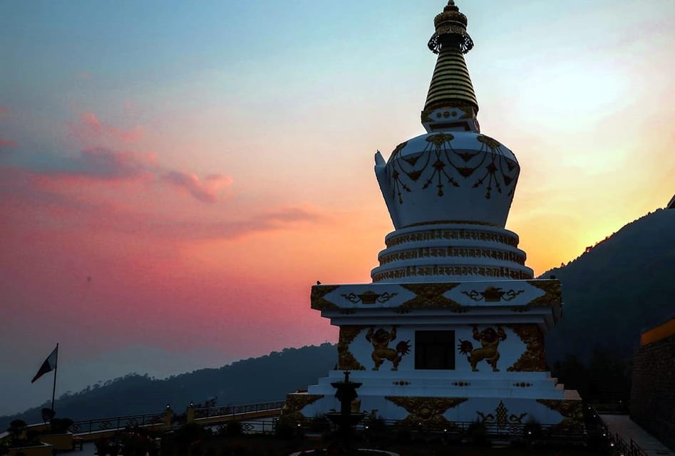 From Kathmandu: 2 Stupas and Kopan Monastery Spiritual Tour photo 4