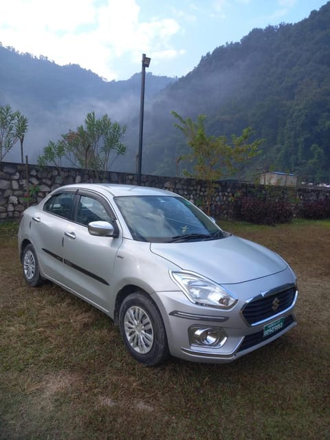 kathmandu pokhara private car photo 2