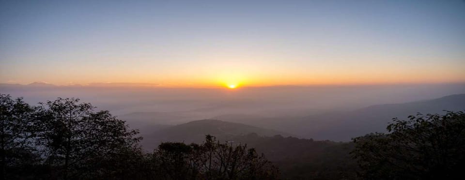 Kathmandu: Nagarkot Sunrise View private Tour and Hike photo 3