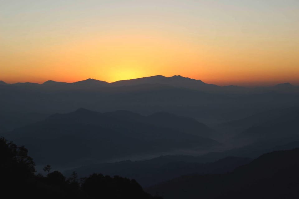 Kathmandu: Nagarkot Sunrise View private Tour and Hike photo 4