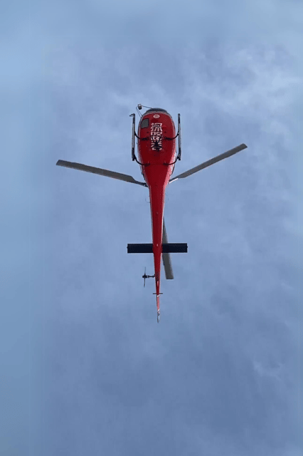 Everest Base Camp Helicopter Tour photo 5