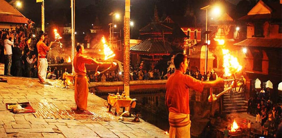Kathmandu: Pashupatinath Temple Evening Aarati Tour photo 4