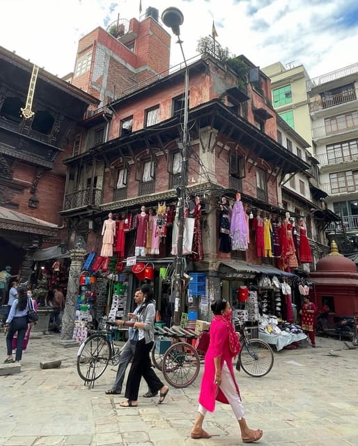 Kathmandu Old City Tour: Asan Bazaar Evening Walking Tour photo 3