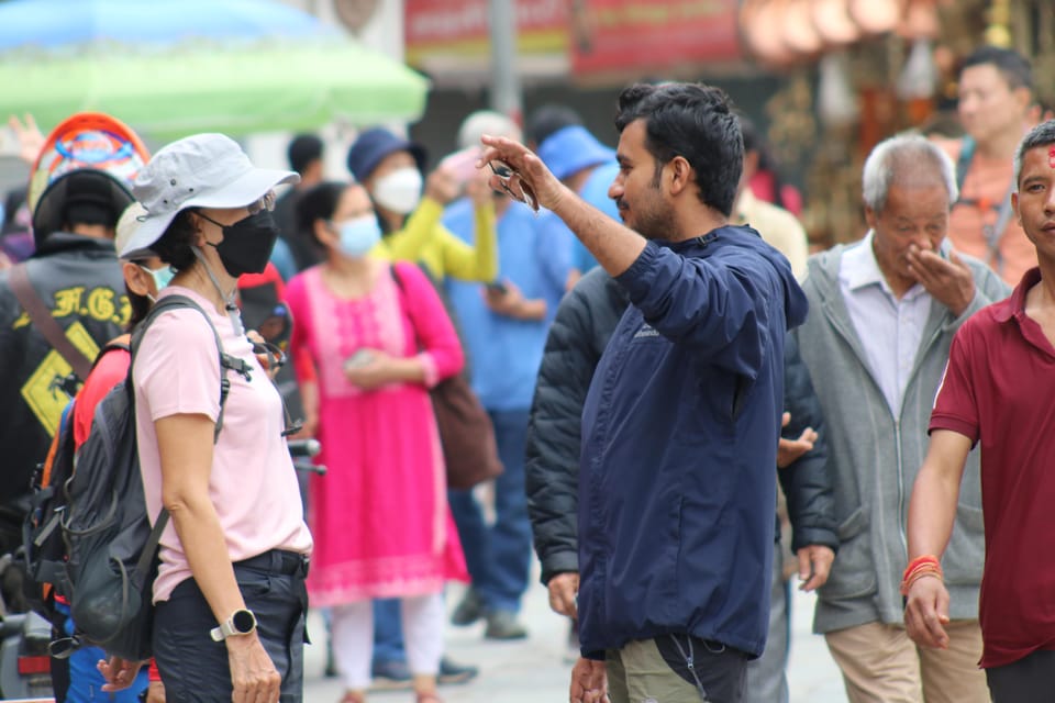 Pashupatinath: Evening tour of temple and Aarati ceremony photo 2
