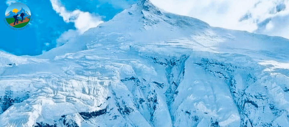 Manaslu Circuit Trek with Larkya La Pass photo 2