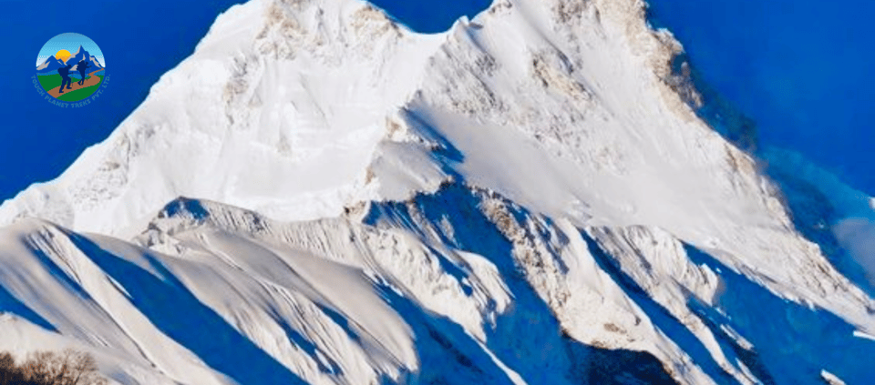 Manaslu Circuit Trek with Larkya La Pass photo 3