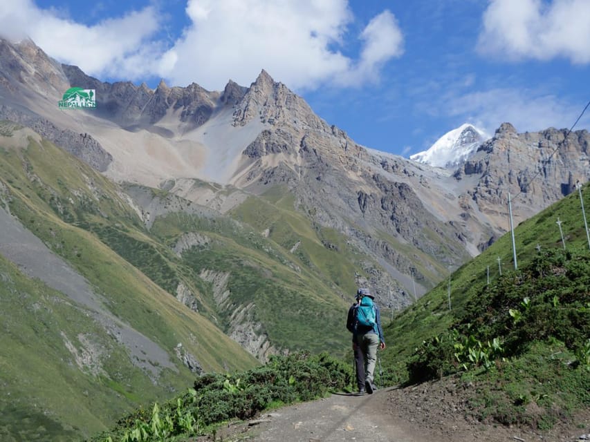 Annapurna Circuit Trek 15 Days photo 5