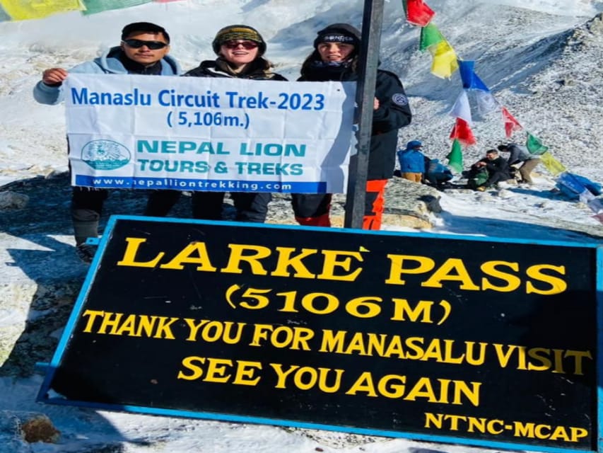 Manaslu Circuit Trek with Larkya La Pass photo 2