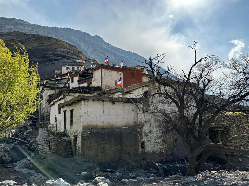 Upper Mustang 4WD Overland Tour photo 3