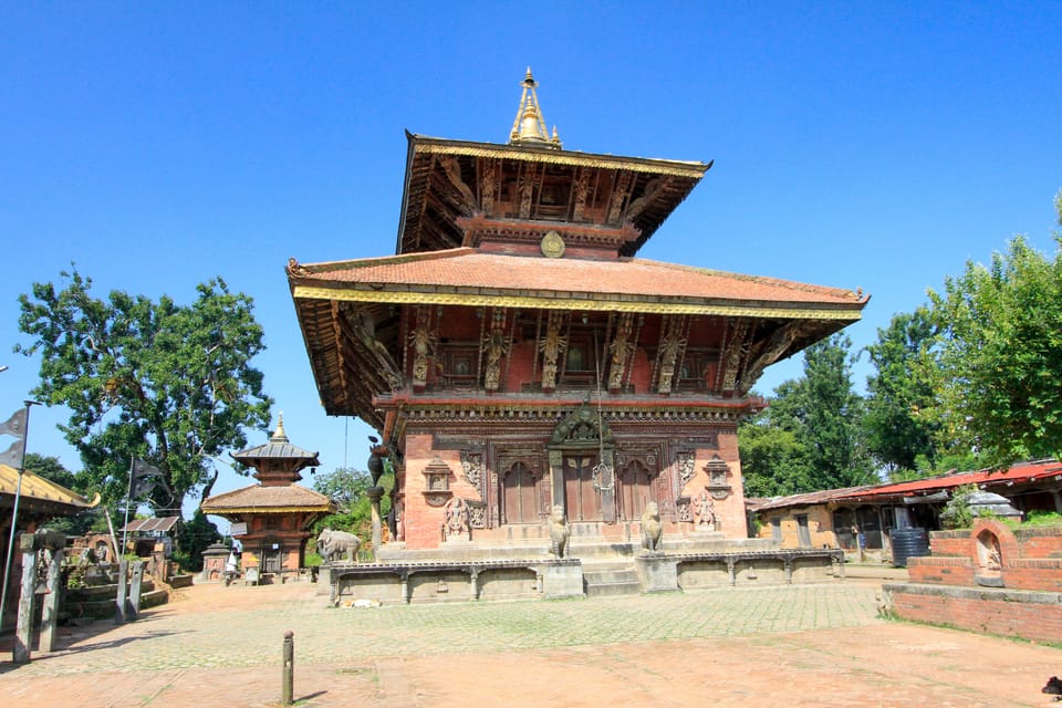Kathmandu: Nagarkot Sunrise, Hike & Bhaktapur Day Trip photo 5