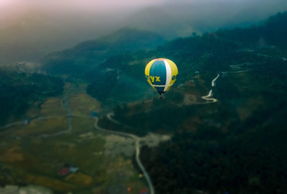 Pokhara: Hot Air Balloon Ride 1D photo 2