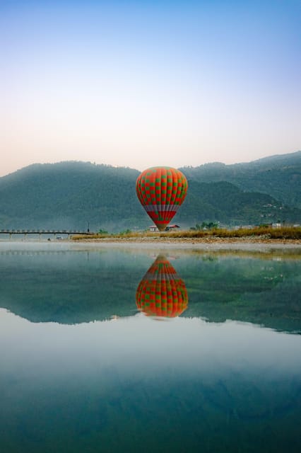 Pokhara: Hot Air Balloon Ride 1D photo 3