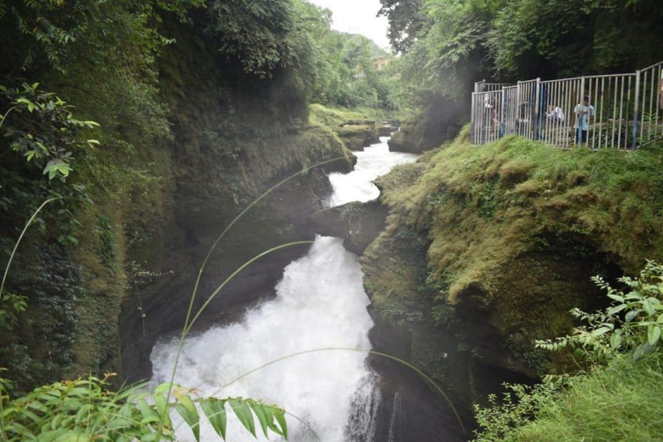 Pokhara Bliss: A Captivating Journey Through Caves & Lakes photo 4