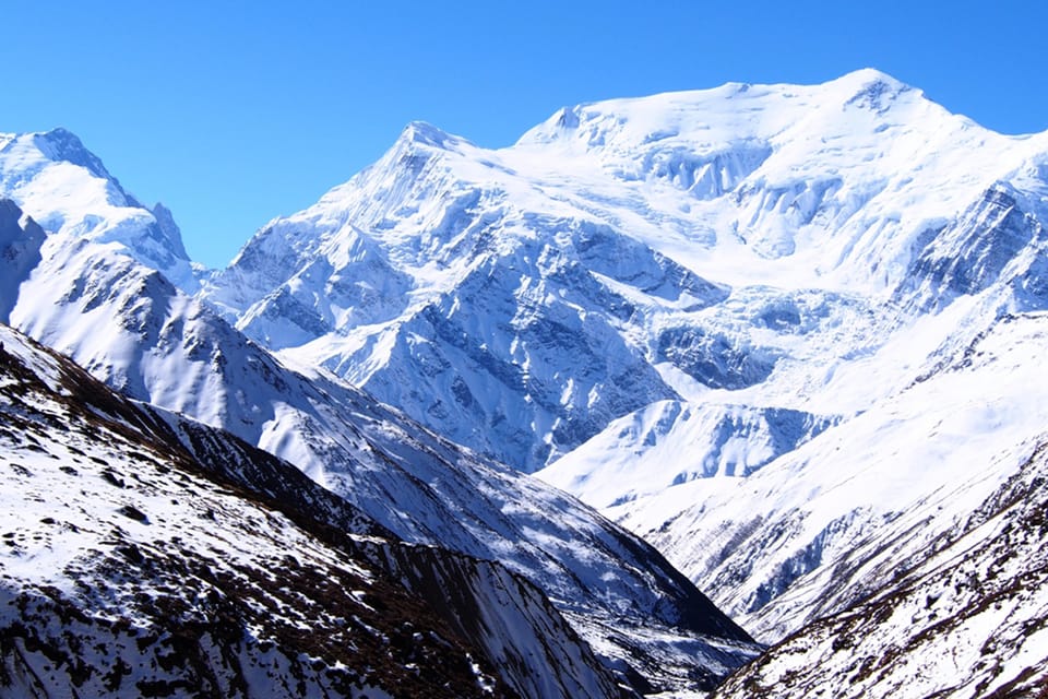 Annapurna Circuit Trek 12 days photo 4