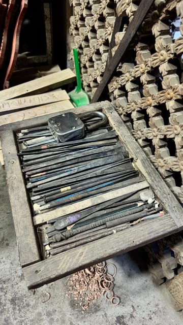 Kathmandu: Wood Carving Workshop with Hotel Pickup (3 Hours) photo 5