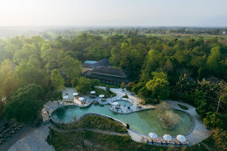 Chitwan Elegance: A 3-Day Luxury Wildlife Experience photo 2