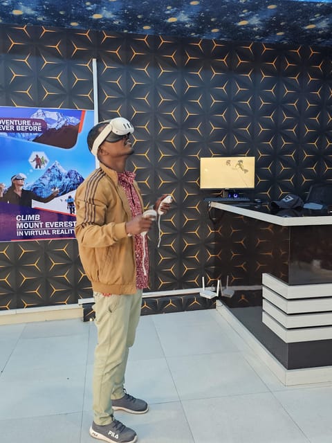 Pokhara: Mount Everest Climbing In Virtual Reality photo 2
