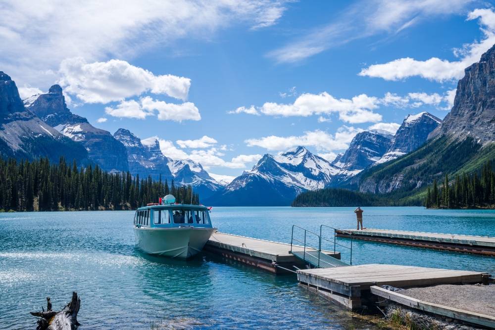 2-Day Best of Mountains & Glaciers Express Tour from Calgary·Jasper, Banff | Peyto Lake, Medicine Lake, Bow Lake & Crowfoot Glacier